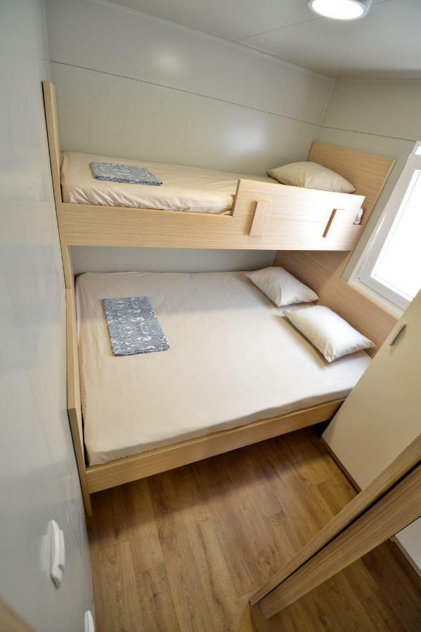 Mobile Home Cvita Betina  Exterior foto